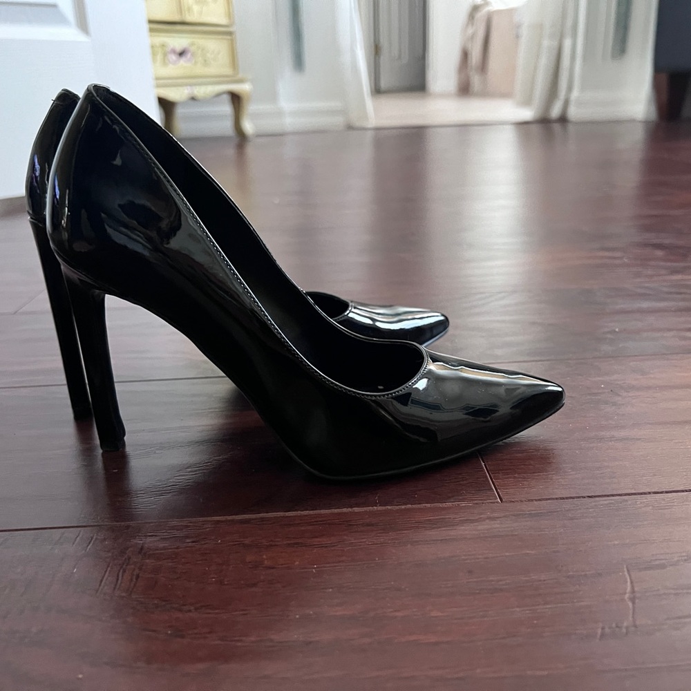 Nine West black heels